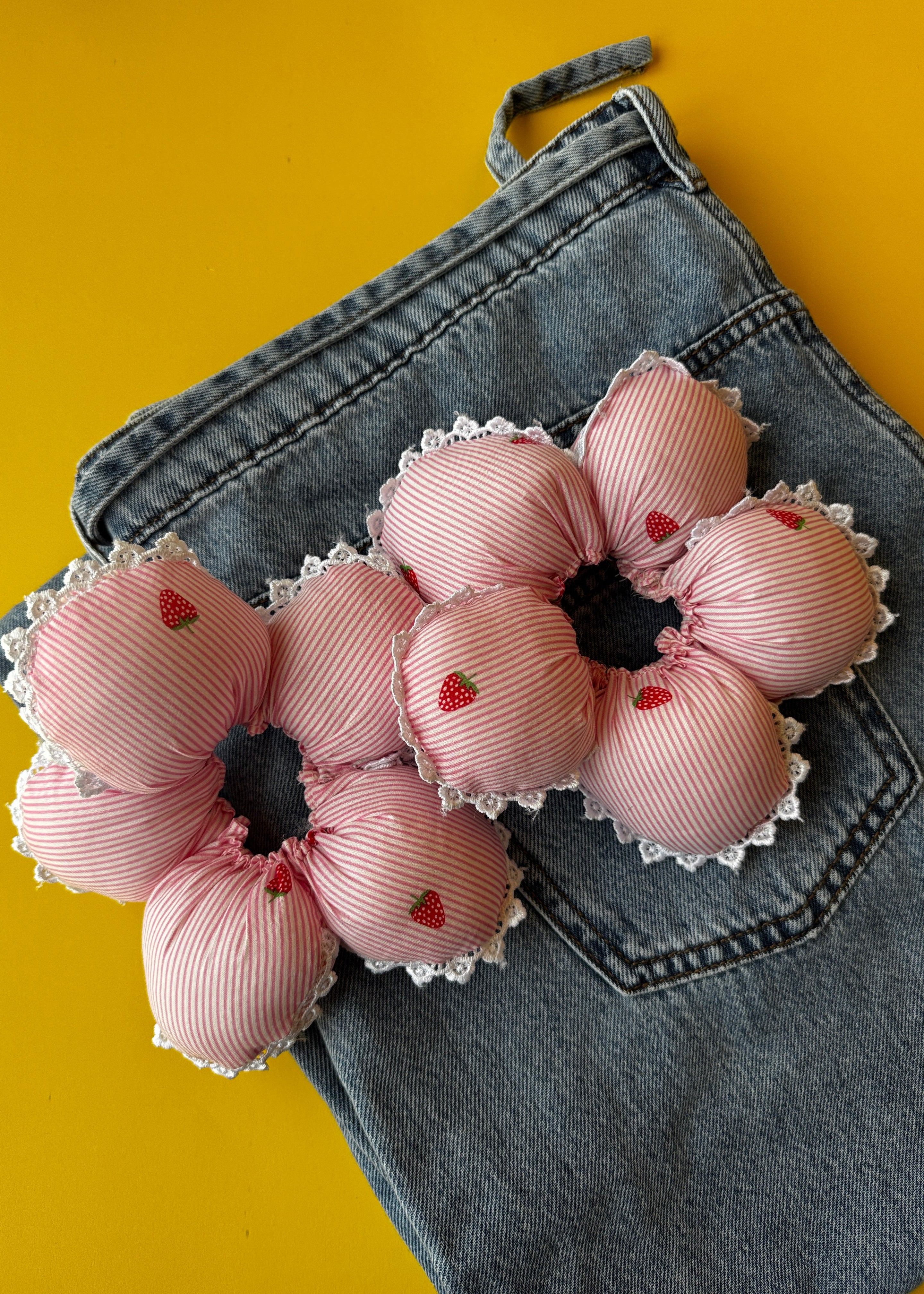 Puffy Flower Scrunchie - XL size