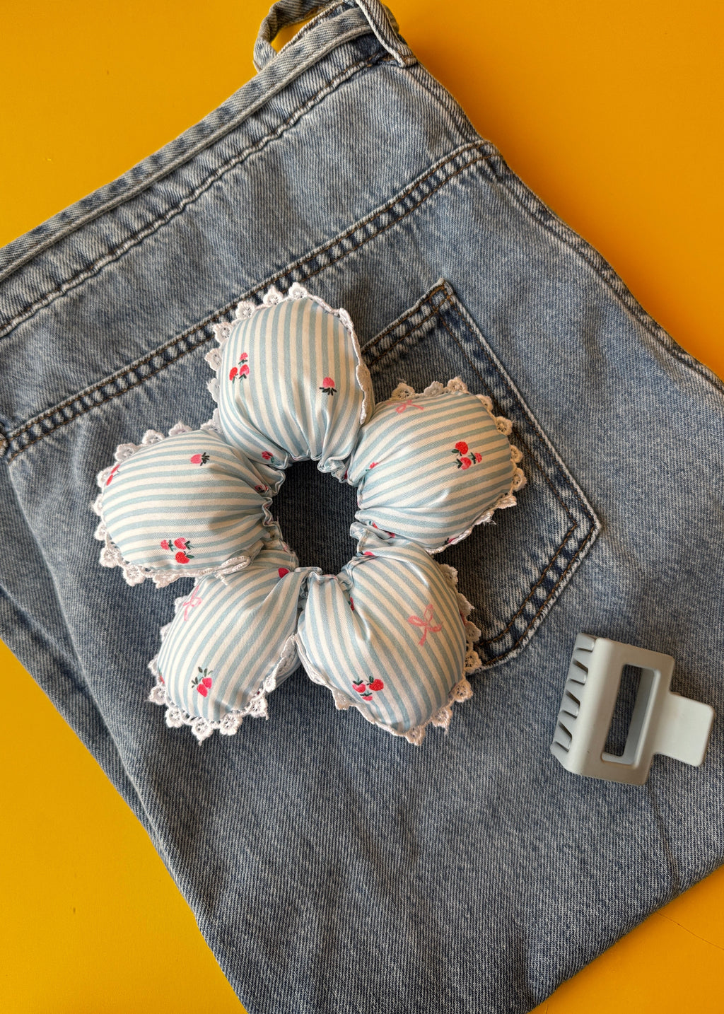 Puffy Flower Scrunchie - XL size